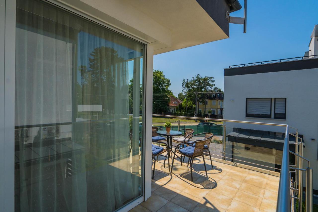 Gemini Apartments Siofok I., Iii. מראה חיצוני תמונה
