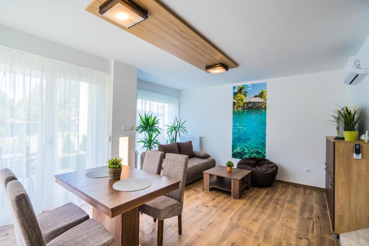 Gemini Apartments Siofok I., Iii. מראה חיצוני תמונה